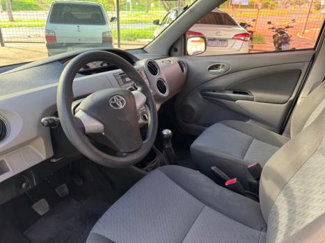 TOYOTA Etios Hatch 1.5 16V 4P FLEX XLS, Foto 5