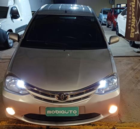 TOYOTA Etios Hatch 1.5 16V 4P FLEX XLS, Foto 5