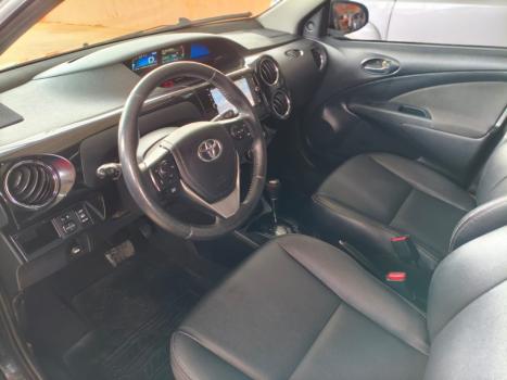 TOYOTA Etios Hatch 1.5 16V 4P FLEX XLS AUTOMTICO, Foto 4