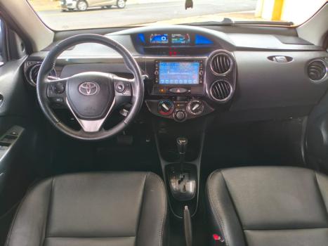 TOYOTA Etios Hatch 1.5 16V 4P FLEX XLS AUTOMTICO, Foto 5