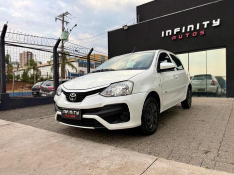 TOYOTA Etios Hatch 1.3 16V 4P FLEX X, Foto 14