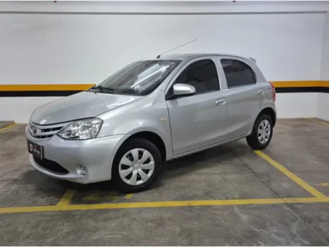 TOYOTA Etios Hatch 1.3 16V 4P FLEX X, Foto 1
