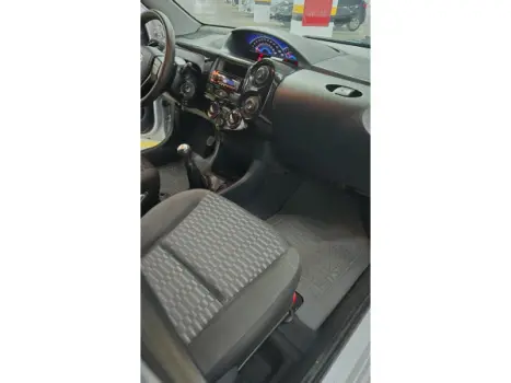 TOYOTA Etios Hatch 1.3 16V 4P FLEX X, Foto 9