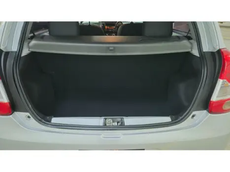 TOYOTA Etios Hatch 1.3 16V 4P FLEX X, Foto 11