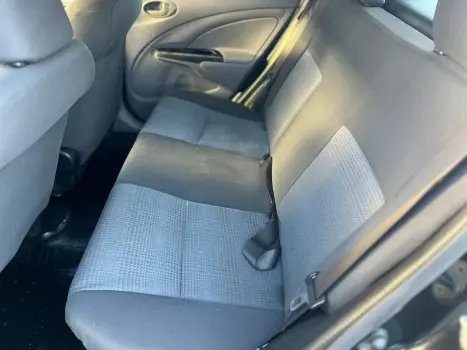 TOYOTA Etios Hatch 1.3 16V 4P FLEX XS, Foto 10