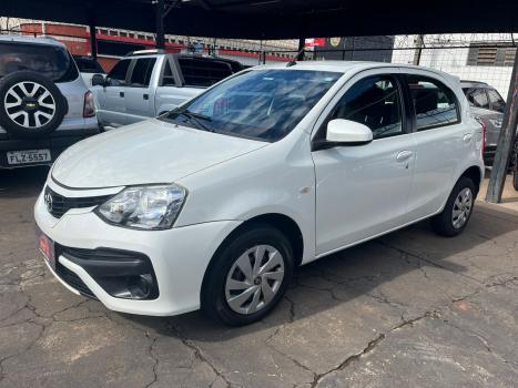 TOYOTA Etios Hatch 1.5 16V 4P FLEX XS AUTOMTICO, Foto 1
