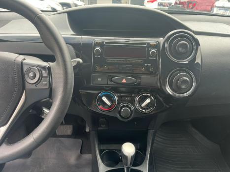 TOYOTA Etios Hatch 1.5 16V 4P FLEX XS AUTOMTICO, Foto 9