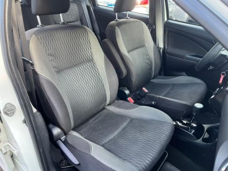 TOYOTA Etios Hatch 1.5 16V 4P FLEX XS AUTOMTICO, Foto 10