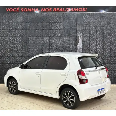 TOYOTA Etios Hatch 1.5 16V 4P FLEX PLATINUM AUTOM�TICO, Foto 8