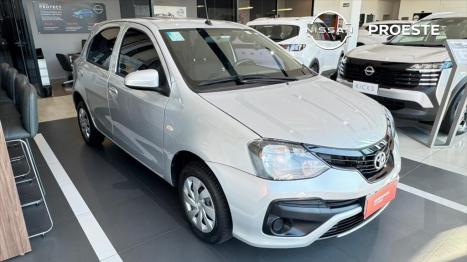 TOYOTA Etios Hatch 1.3 16V 4P FLEX X, Foto 1