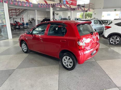 TOYOTA Etios Hatch 1.3 16V 4P FLEX X, Foto 7