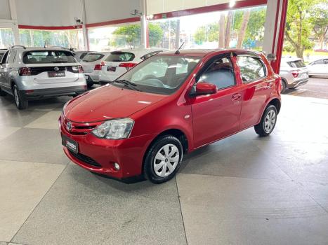 TOYOTA Etios Hatch 1.3 16V 4P FLEX X, Foto 9