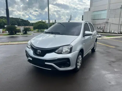 TOYOTA Etios Hatch 1.3 16V 4P FLEX X, Foto 1