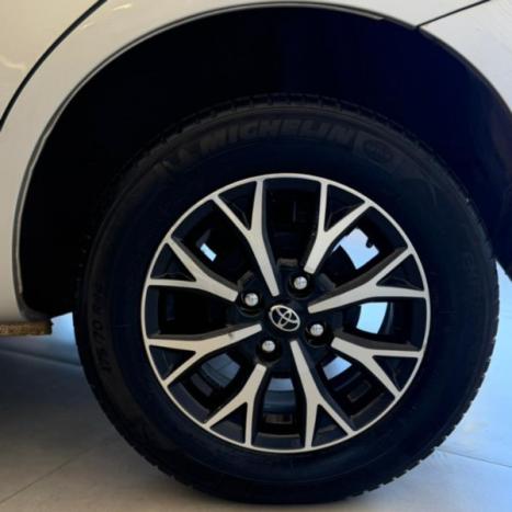 TOYOTA Etios Hatch 1.3 16V 4P FLEX X AUTOM�TICO, Foto 8