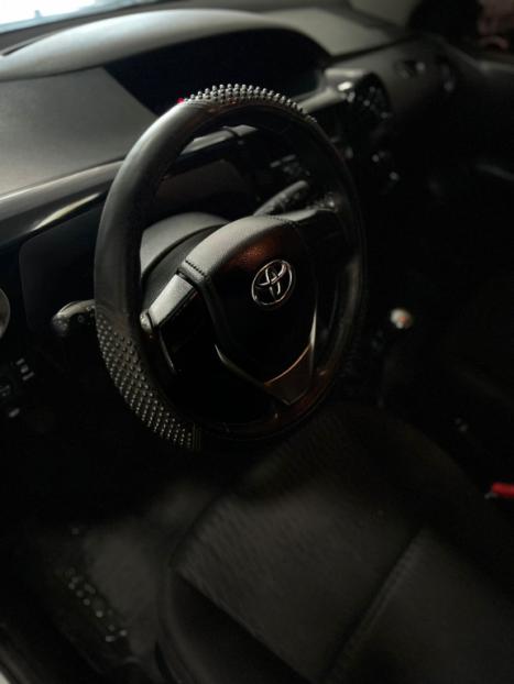 TOYOTA Etios Hatch 1.3 16V 4P FLEX X, Foto 5