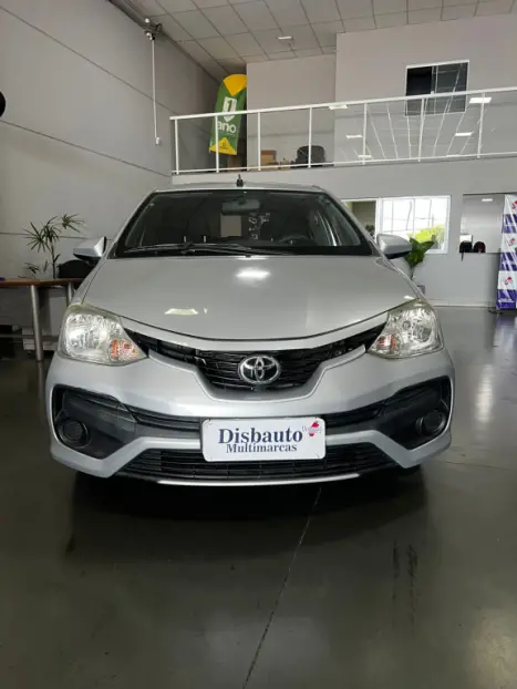 TOYOTA Etios Hatch 1.3 16V 4P FLEX X, Foto 13