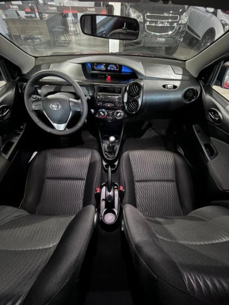 TOYOTA Etios Hatch 1.3 16V 4P FLEX X, Foto 14