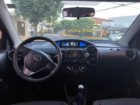 TOYOTA Etios Hatch 1.3 16V 4P FLEX X, Foto 5