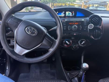 TOYOTA Etios Hatch 1.3 16V 4P FLEX X, Foto 7