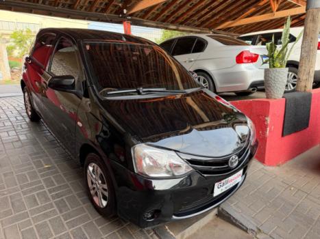 TOYOTA Etios Hatch 1.5 16V 4P FLEX XS, Foto 3