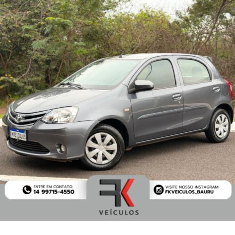 TOYOTA Etios Hatch 1.3 16V 4P FLEX X, Foto 1