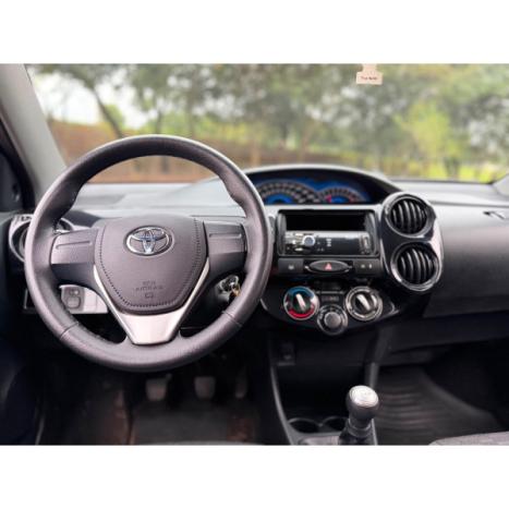 TOYOTA Etios Hatch 1.3 16V 4P FLEX X, Foto 10