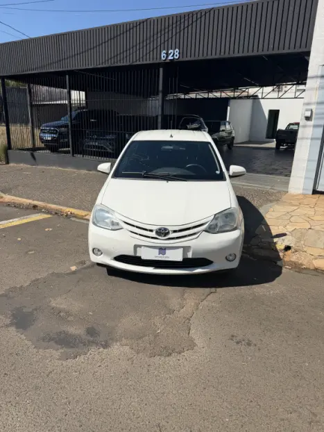 TOYOTA Etios Hatch 1.5 16V 4P FLEX XLS, Foto 5