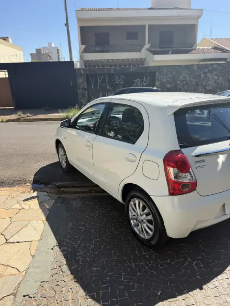 TOYOTA Etios Hatch 1.5 16V 4P FLEX XLS, Foto 10