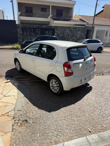 TOYOTA Etios Hatch 1.5 16V 4P FLEX XLS, Foto 16