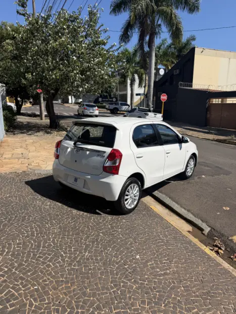 TOYOTA Etios Hatch 1.5 16V 4P FLEX XLS, Foto 17