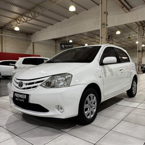 TOYOTA Etios Hatch 1.3 16V 4P FLEX XS, Foto 1