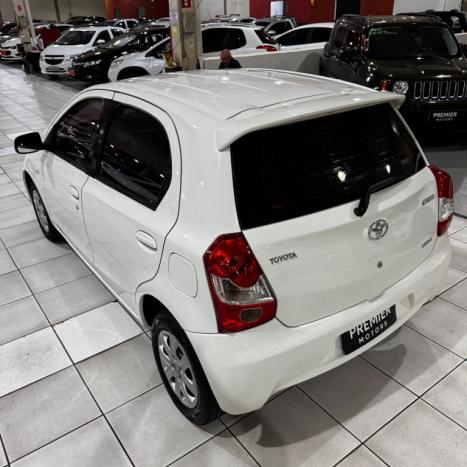TOYOTA Etios Hatch 1.3 16V 4P FLEX XS, Foto 6