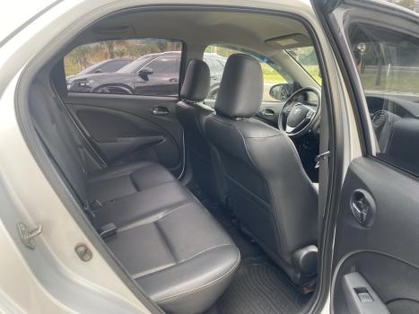 TOYOTA Etios Hatch 1.5 16V 4P FLEX XLS AUTOM�TICO, Foto 10