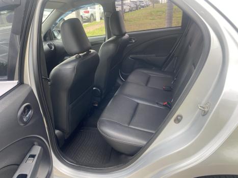 TOYOTA Etios Hatch 1.5 16V 4P FLEX XLS AUTOM�TICO, Foto 12