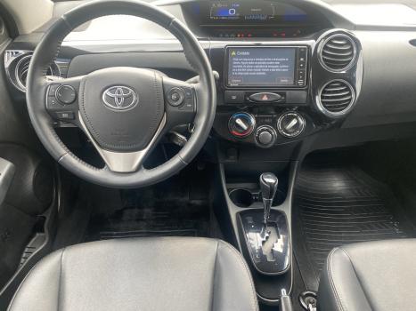TOYOTA Etios Hatch 1.5 16V 4P FLEX XLS AUTOM�TICO, Foto 14