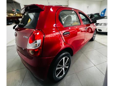 TOYOTA Etios Hatch 1.3 16V 4P FLEX X, Foto 5