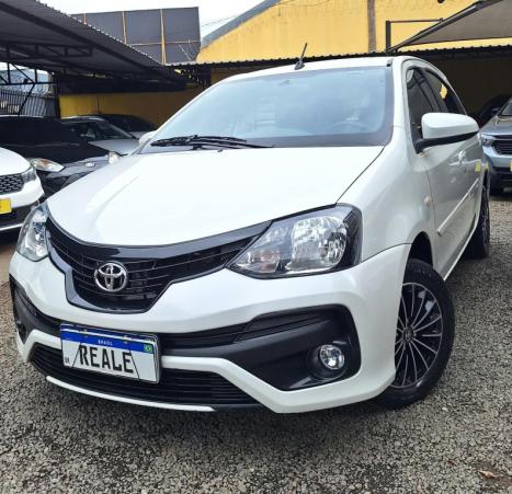 TOYOTA Etios Hatch 1.3 16V 4P FLEX X AUTOM�TICO, Foto 1