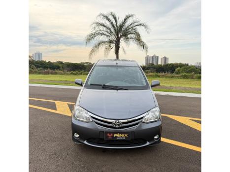 TOYOTA Etios Hatch 1.5 16V 4P FLEX XLS, Foto 2