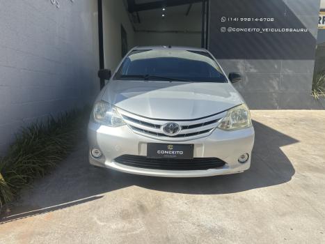 TOYOTA Etios Sedan 1.5 16V 4P FLEX X, Foto 2