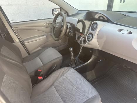 TOYOTA Etios Sedan 1.5 16V 4P FLEX X, Foto 9