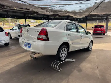 TOYOTA Etios Sedan 1.5 16V 4P FLEX XS, Foto 12
