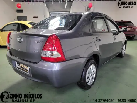 TOYOTA Etios Sedan 1.5 16V 4P FLEX XS, Foto 2