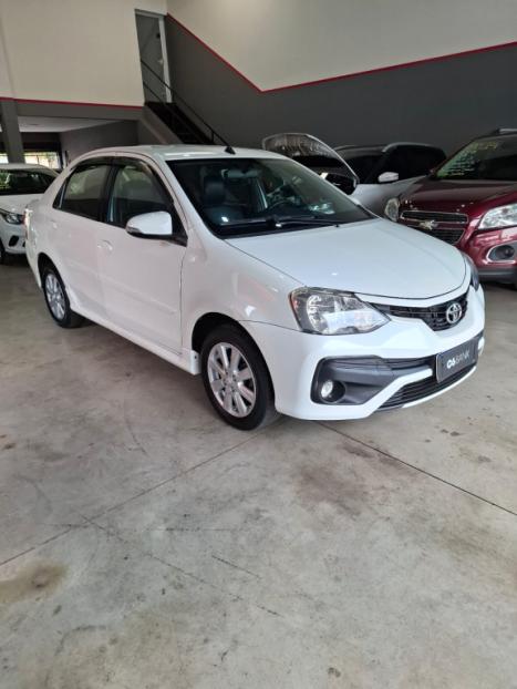 TOYOTA Etios Sedan 1.5 16V 4P FLEX XLS AUTOMTICO, Foto 3