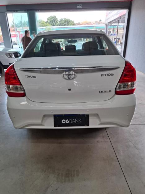 TOYOTA Etios Sedan 1.5 16V 4P FLEX XLS AUTOMTICO, Foto 5