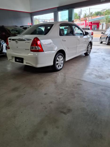 TOYOTA Etios Sedan 1.5 16V 4P FLEX XLS AUTOMTICO, Foto 6
