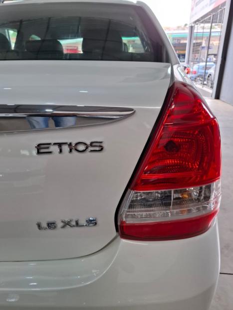 TOYOTA Etios Sedan 1.5 16V 4P FLEX XLS AUTOMTICO, Foto 7
