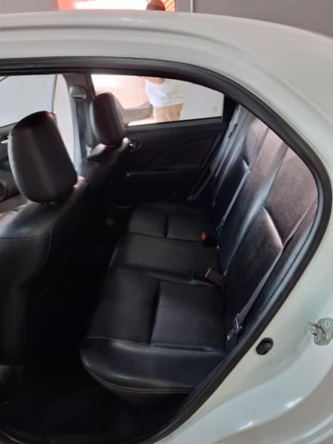 TOYOTA Etios Sedan 1.5 16V 4P FLEX XLS AUTOMTICO, Foto 8