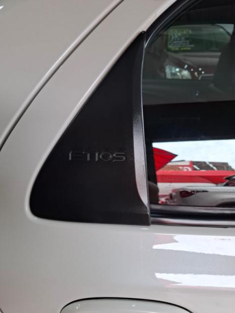 TOYOTA Etios Sedan 1.5 16V 4P FLEX XLS AUTOMTICO, Foto 13