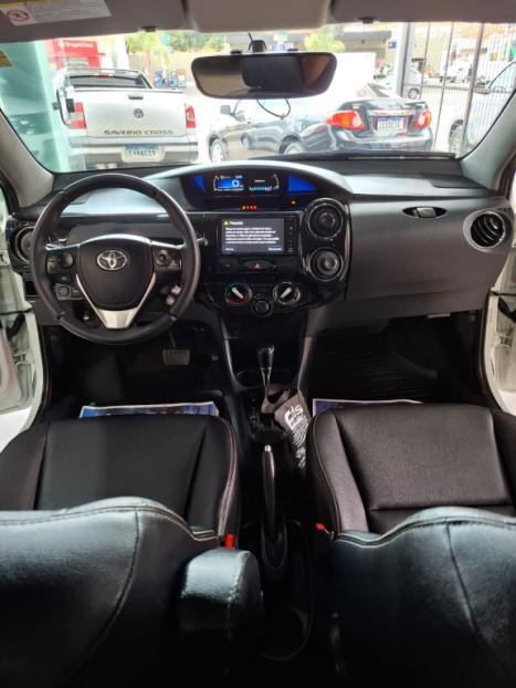 TOYOTA Etios Sedan 1.5 16V 4P FLEX XLS AUTOMTICO, Foto 14