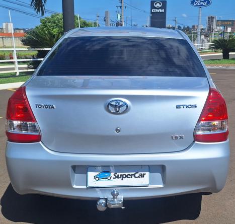 TOYOTA Etios Sedan 1.5 16V 4P FLEX X, Foto 5